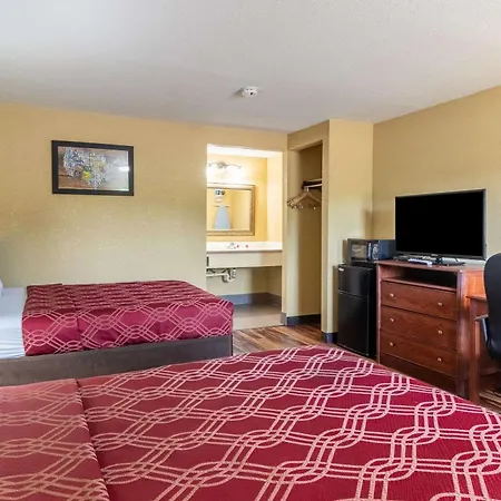 Econo Lodge Hotel Bradford-2